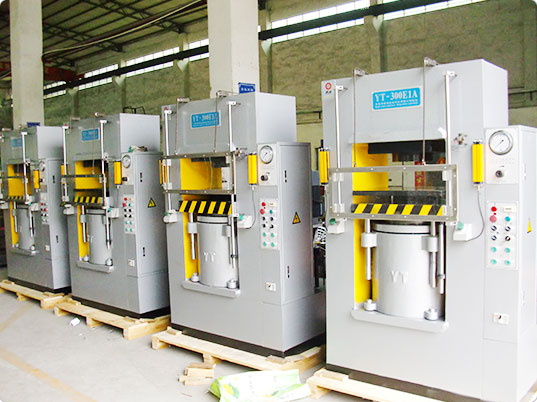 <a href='http://www.zgnmsbw.com/ytrs/2949.html' target='_blank'><u>硅膠熱壓成型機</u></a>材料應(yīng)用深度剖析