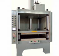 熱壓機的工作介質(zhì)是如何出現(xiàn)故障應(yīng)該如